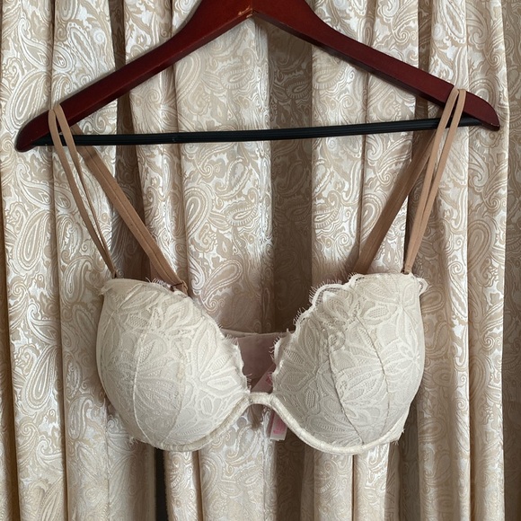 Worn once for a wedding - Picture 1 of 4